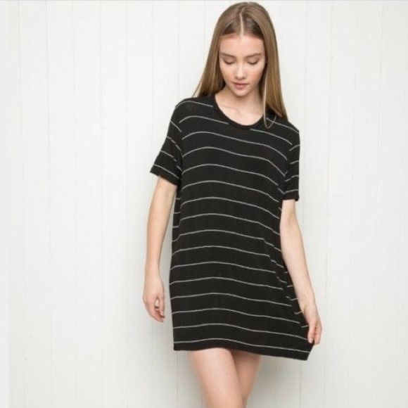 Brandy Melville Black & White T Shirt Dress - Picture 1 of 3